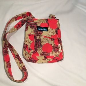KAVU Limited Edition Mini Keeper Crossbody